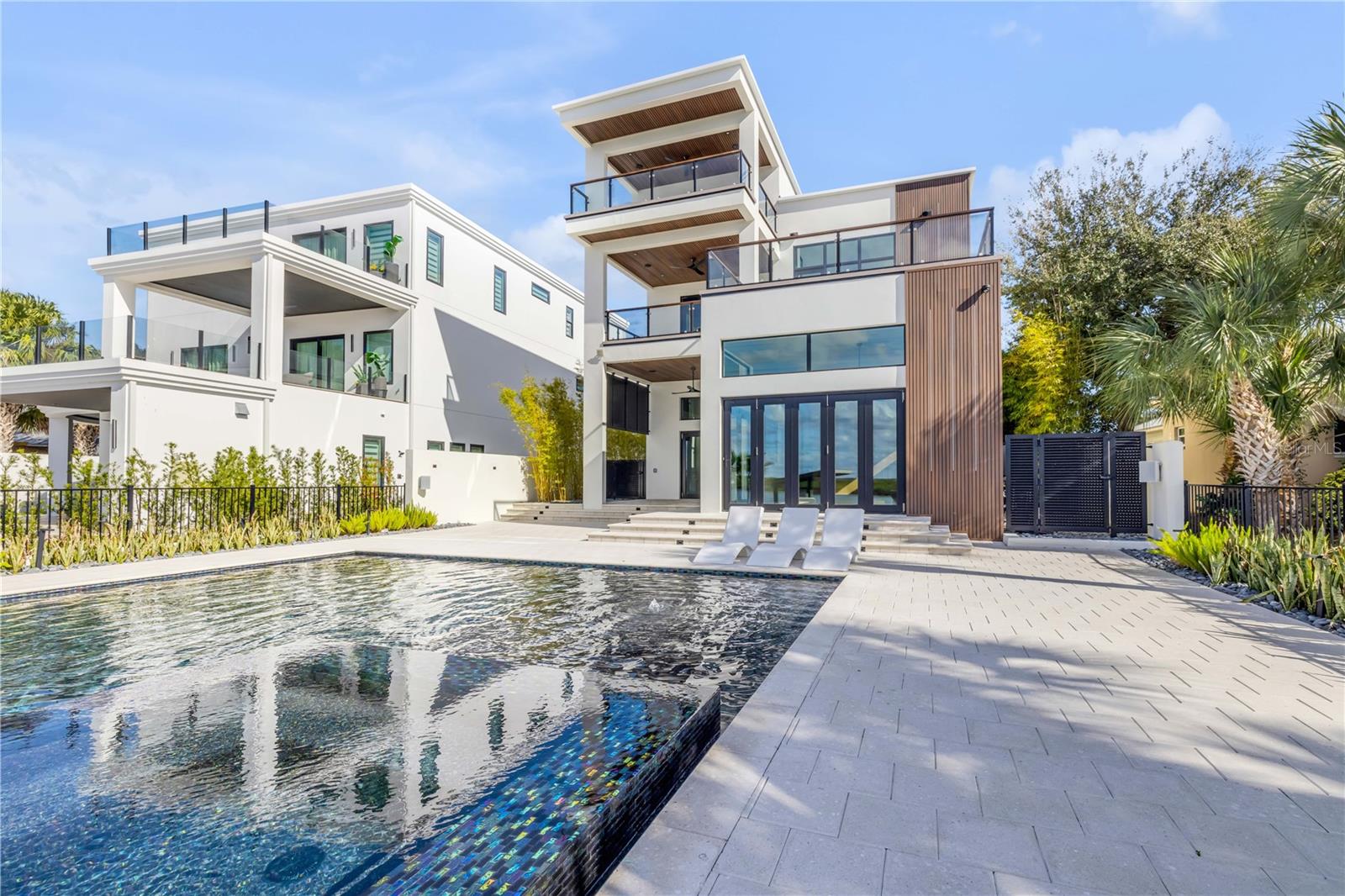 NS1087119 Property Photo