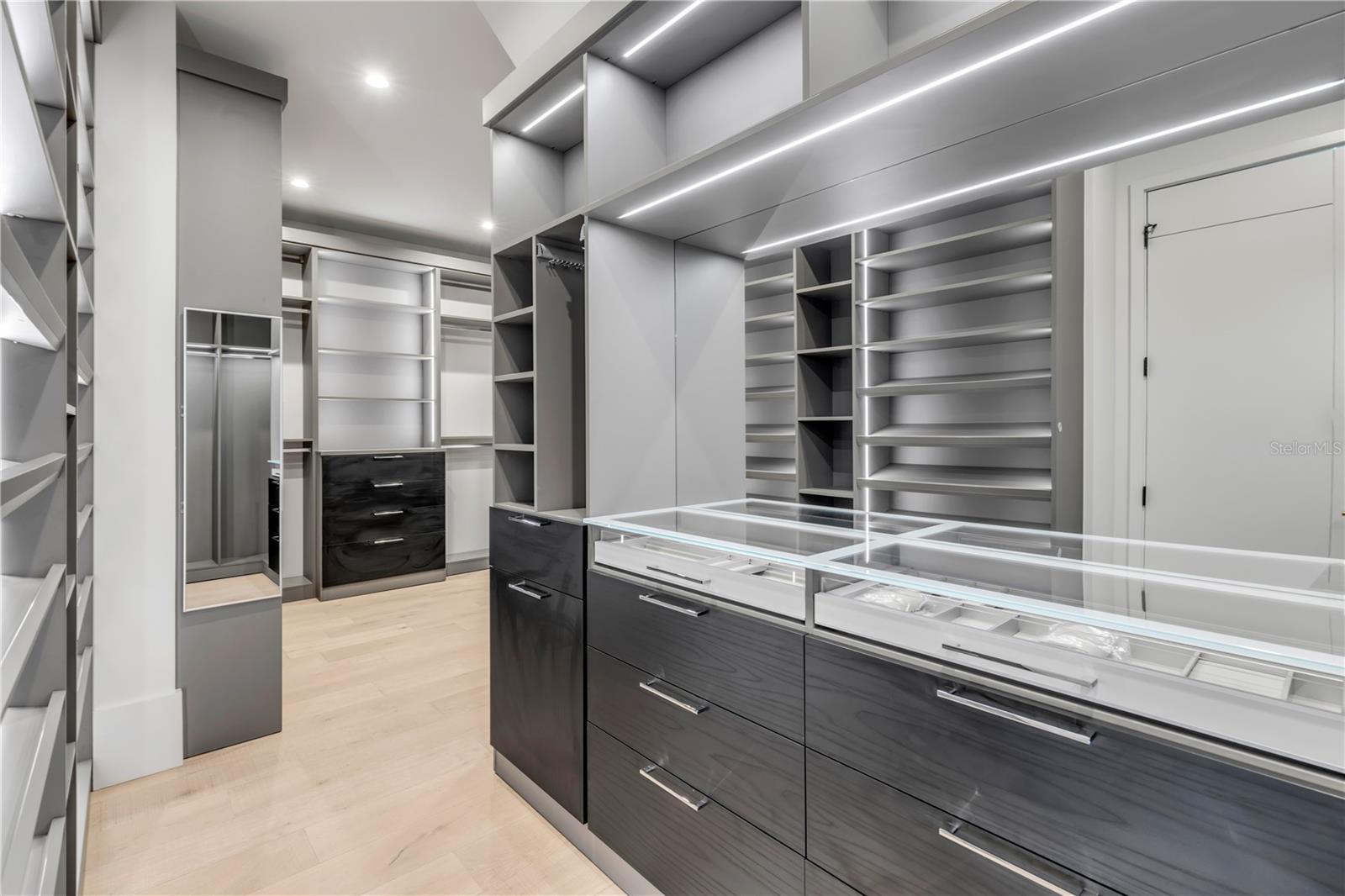 NS1087119 Property Photo