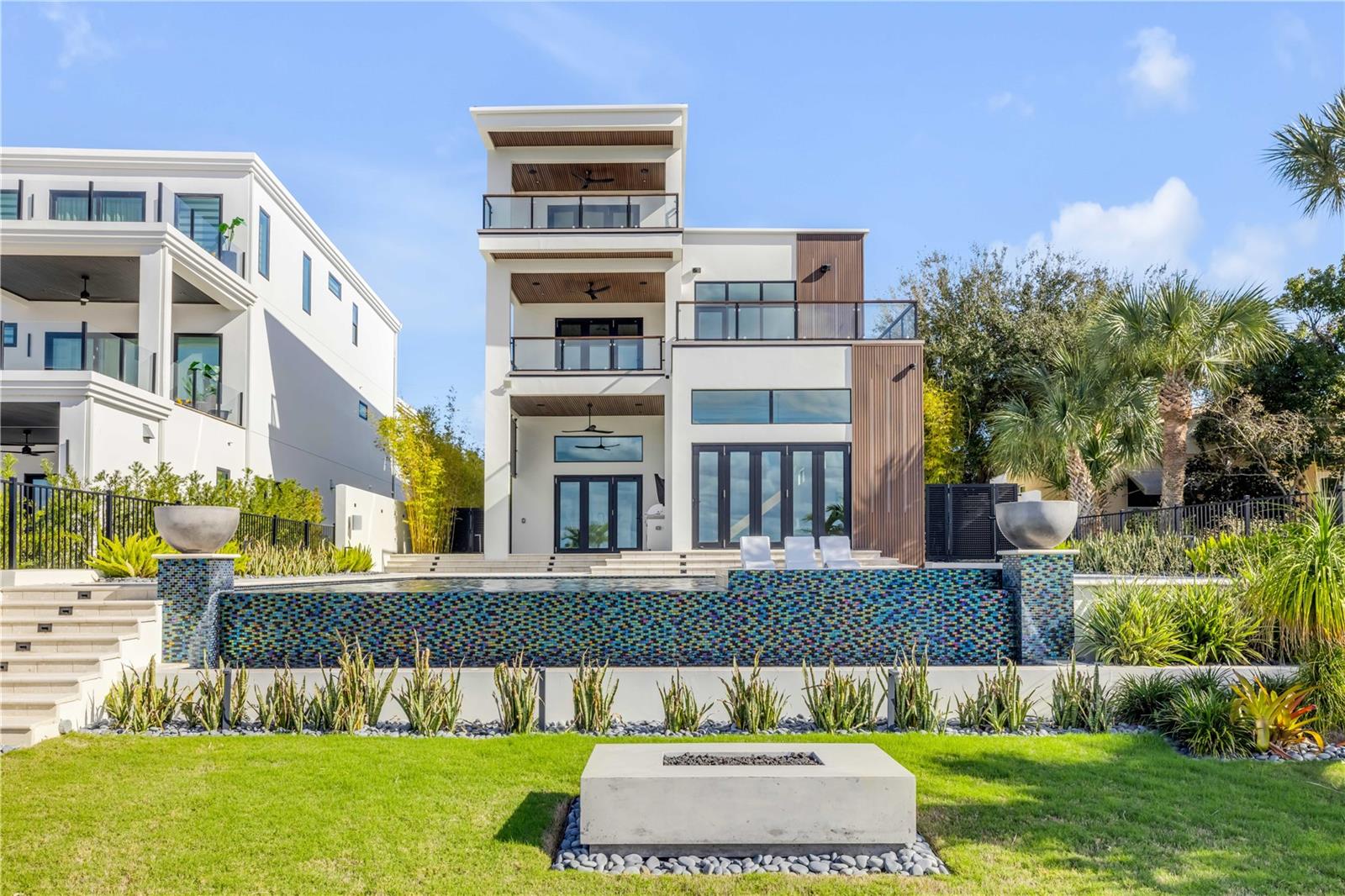 NS1087119 Property Photo