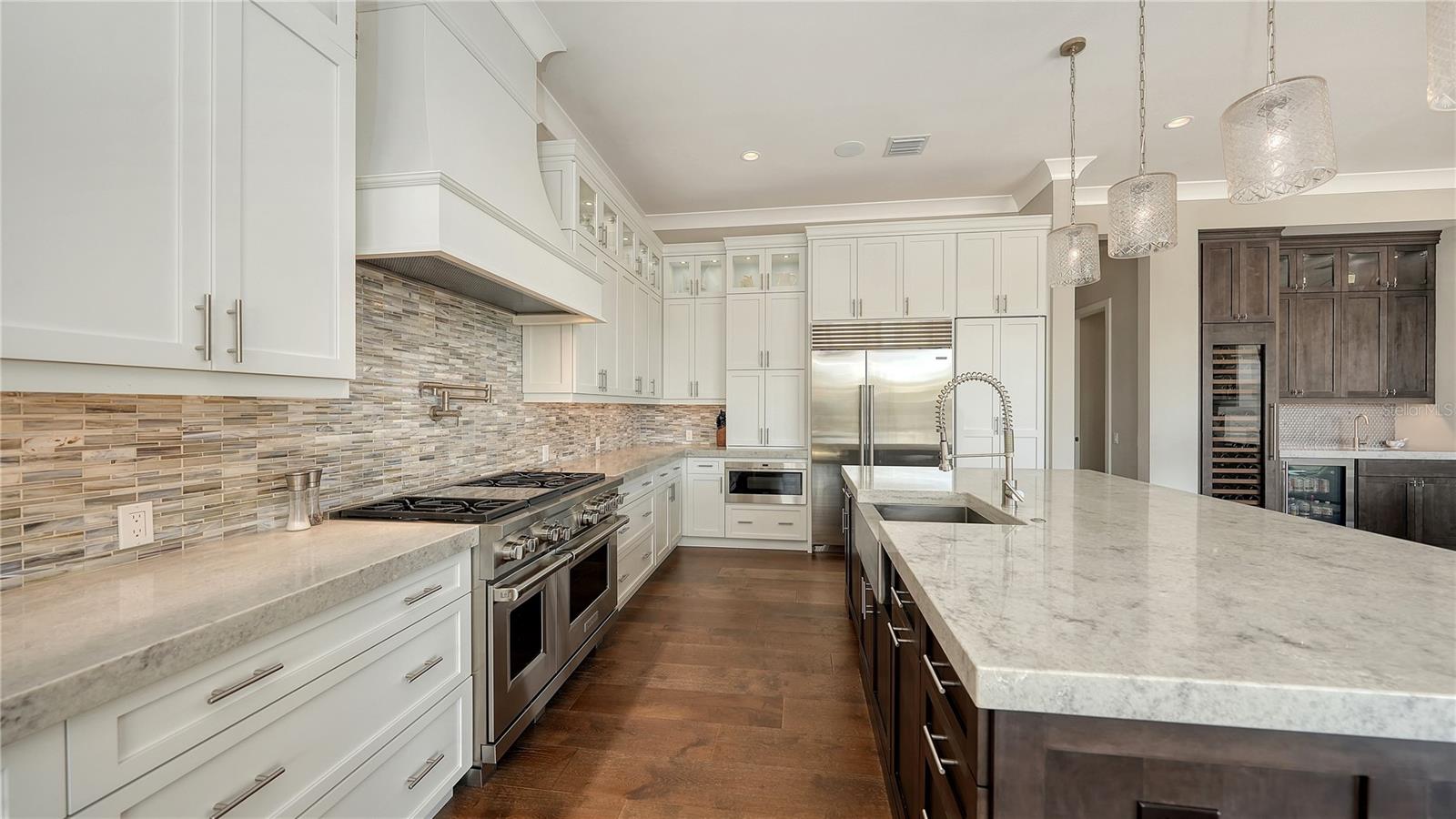 A4679409 Property Photo