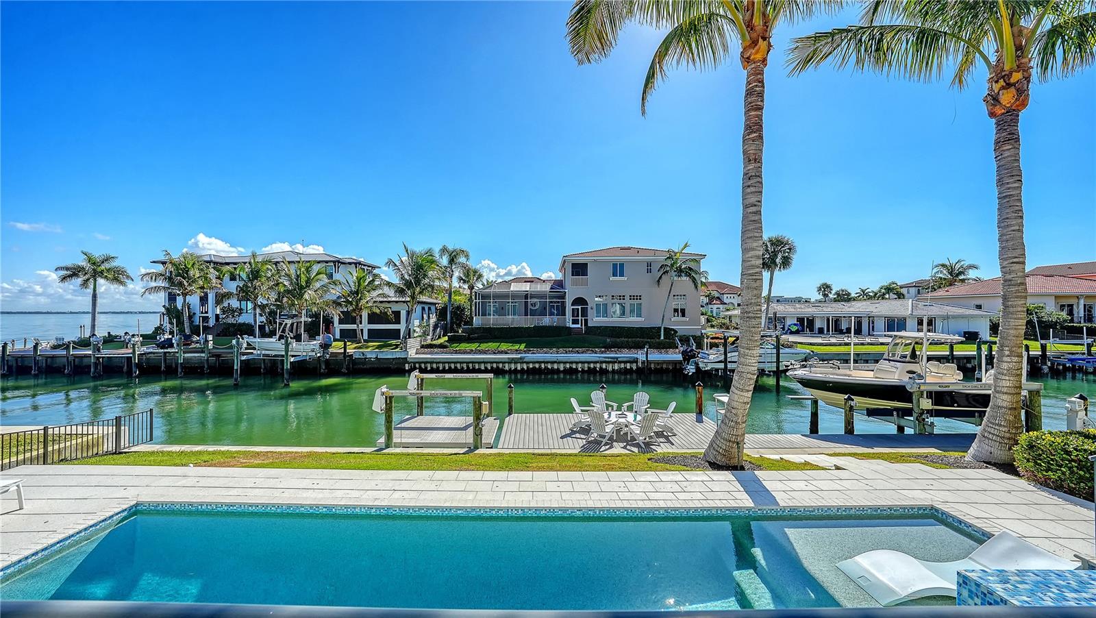 A4679409 Property Photo