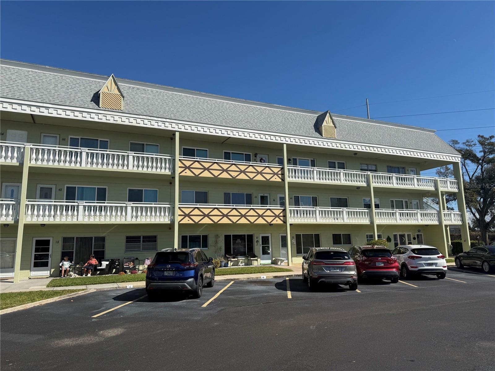 2460 Canadian Way #22