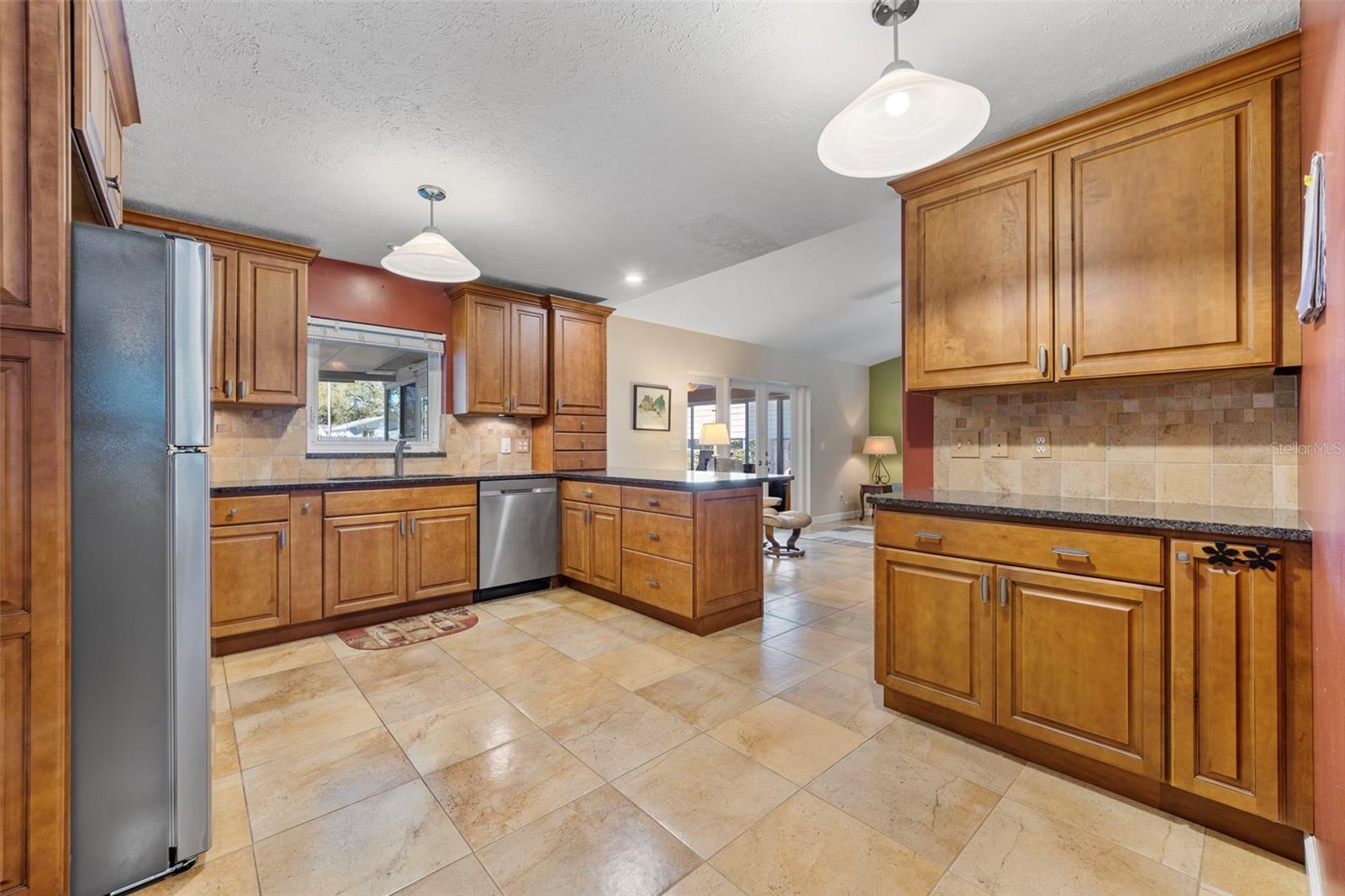 402 WEDGEFIELD PL, BRANDON, FL, 33510