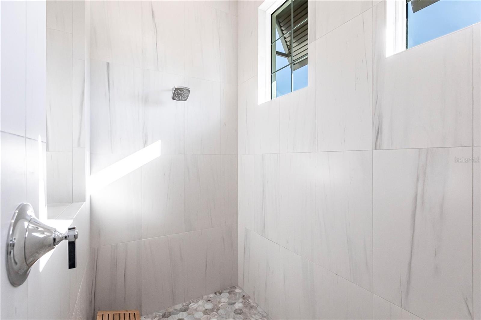 A4679430 Property Photo