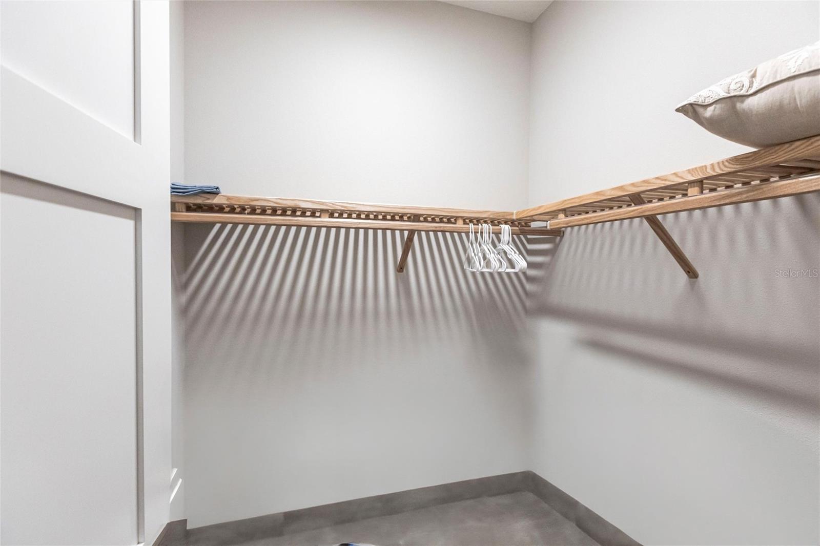 A4679430 Property Photo