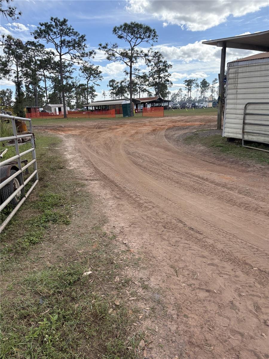 FROSTPROOF, FL, 33843