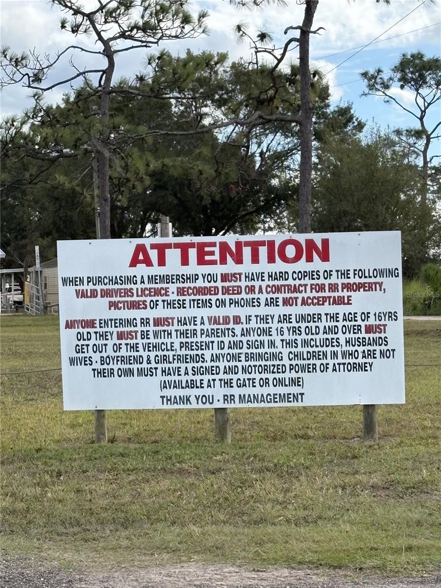 FROSTPROOF, FL, 33843