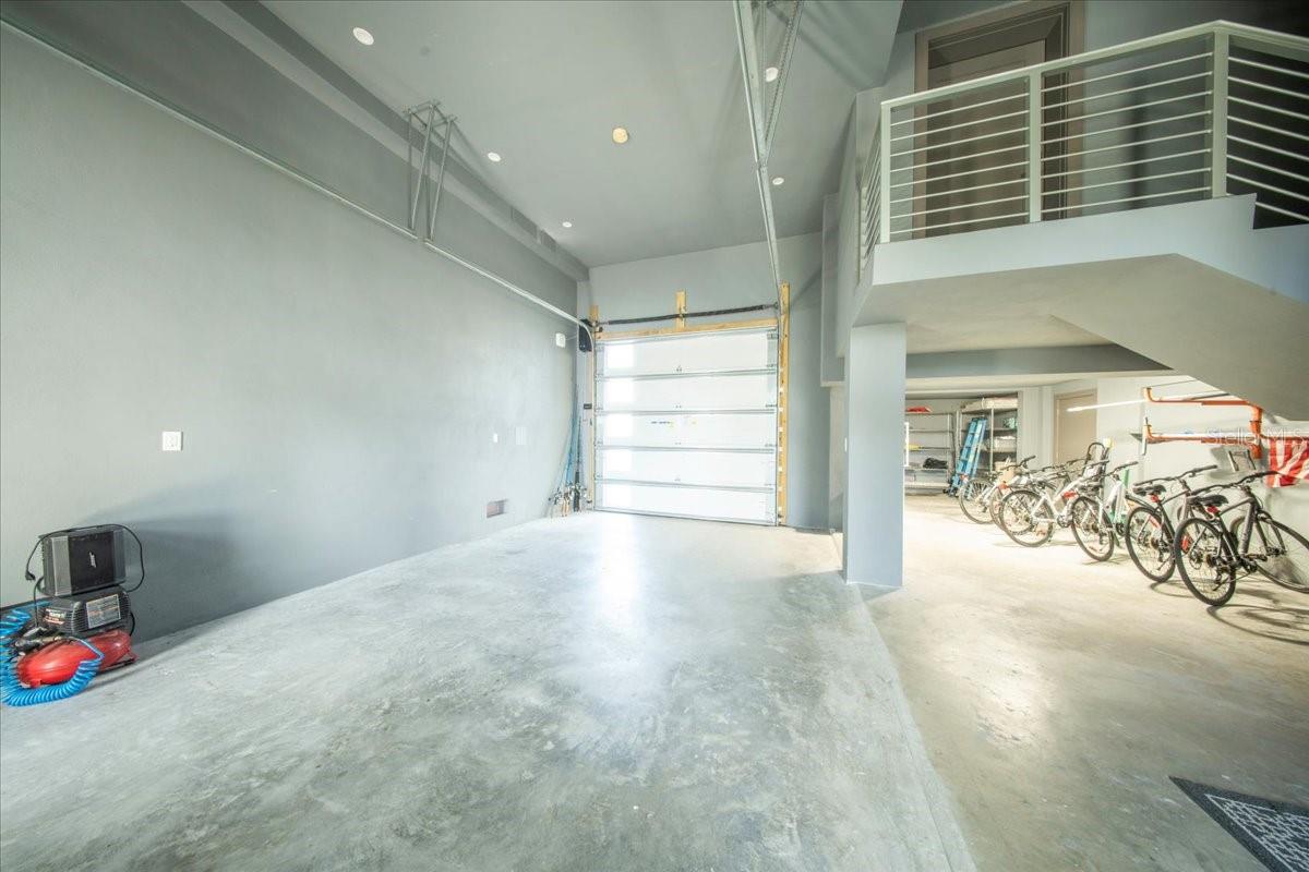 W7882338 Property Photo