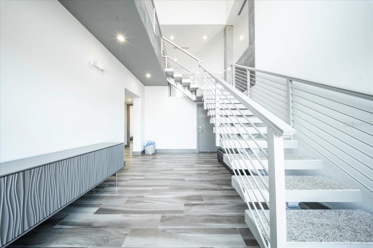 W7882338 Property Photo