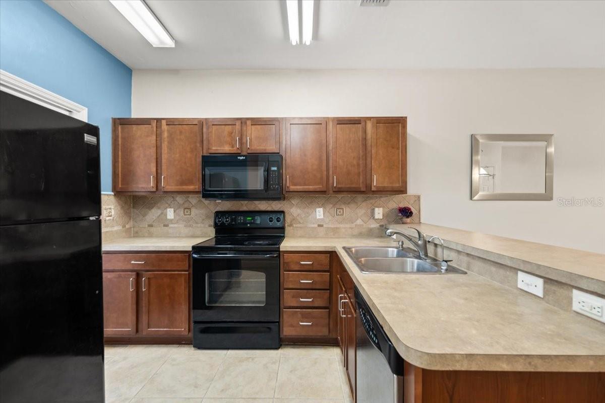 2945 SW 35TH PL #137, GAINESVILLE, FL, 32608