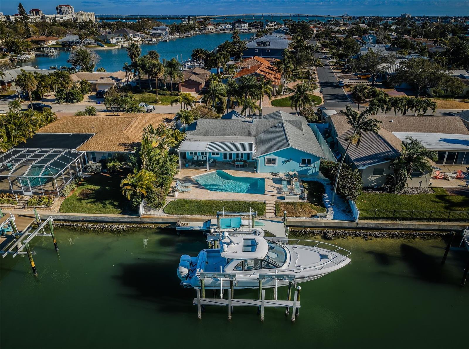 2910 ALTON DR, ST PETE BEACH, FL, 33706