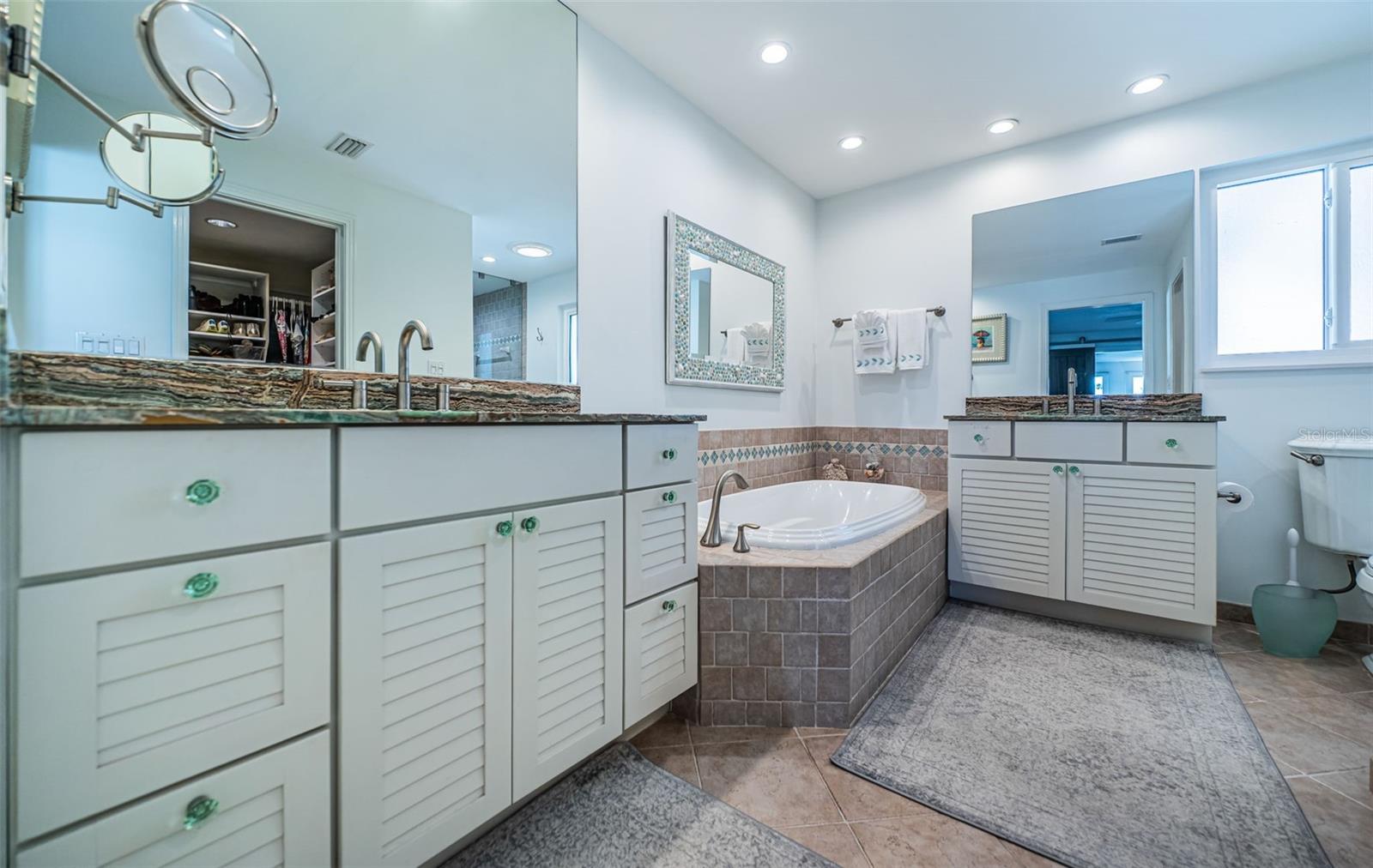 2910 ALTON DR, ST PETE BEACH, FL, 33706