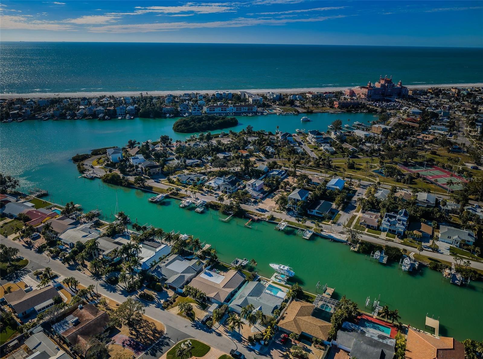 2910 ALTON DR, ST PETE BEACH, FL, 33706