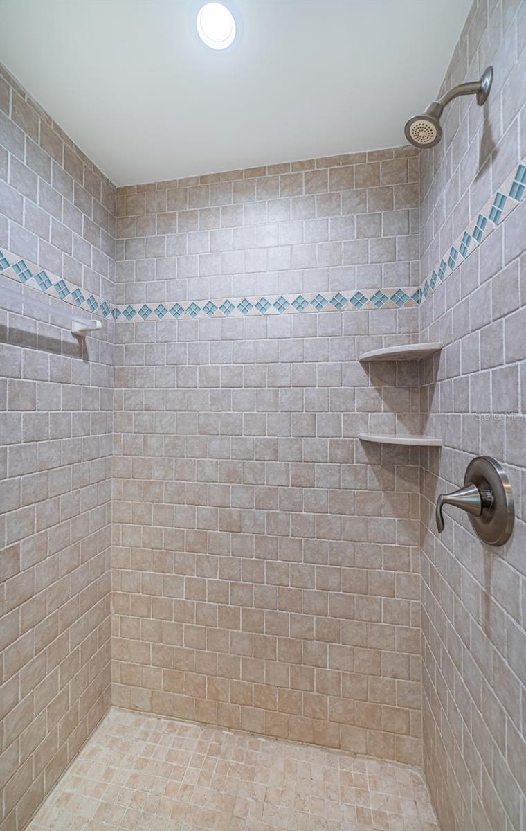 2910 ALTON DR, ST PETE BEACH, FL, 33706