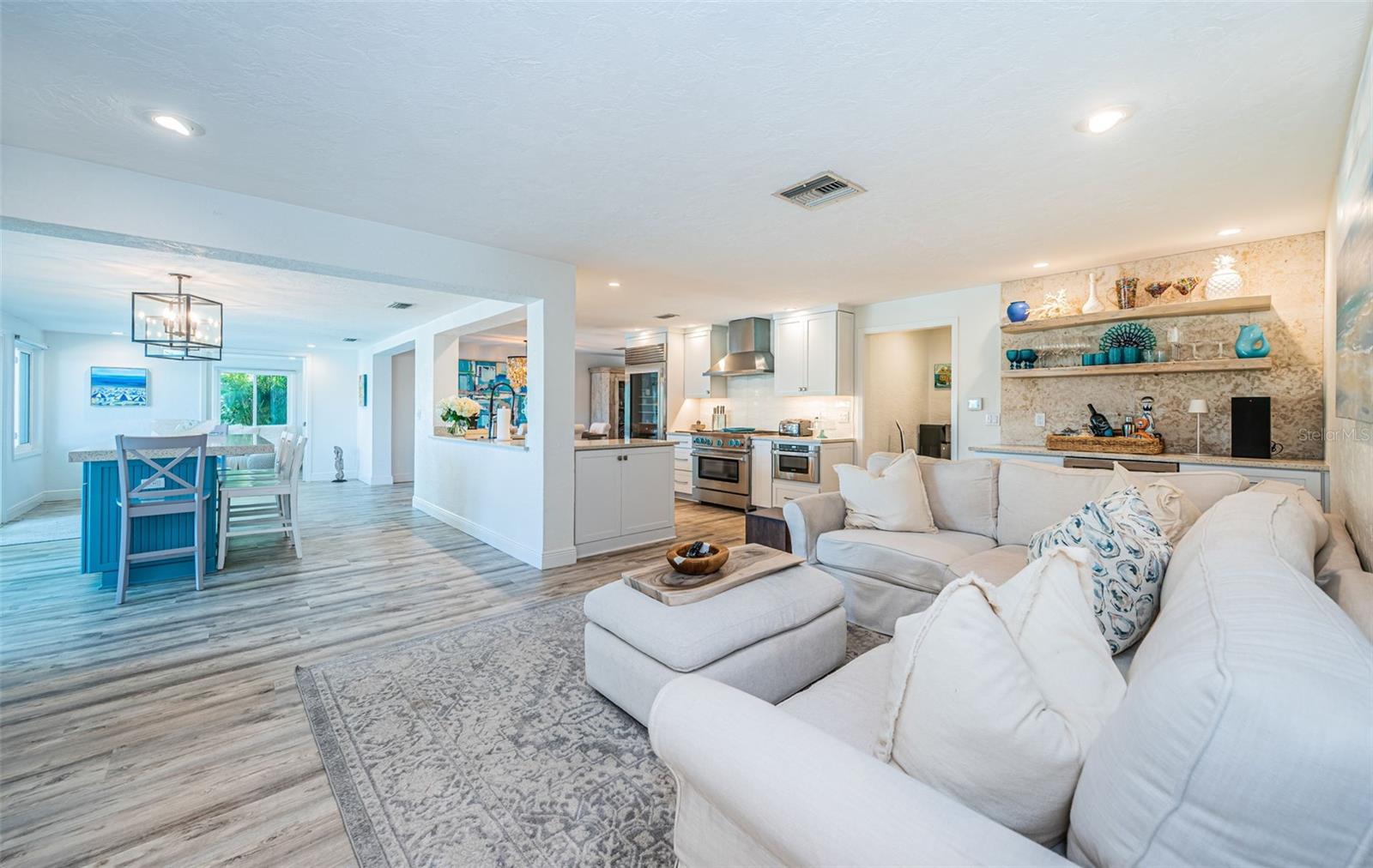 2910 ALTON DR, ST PETE BEACH, FL, 33706