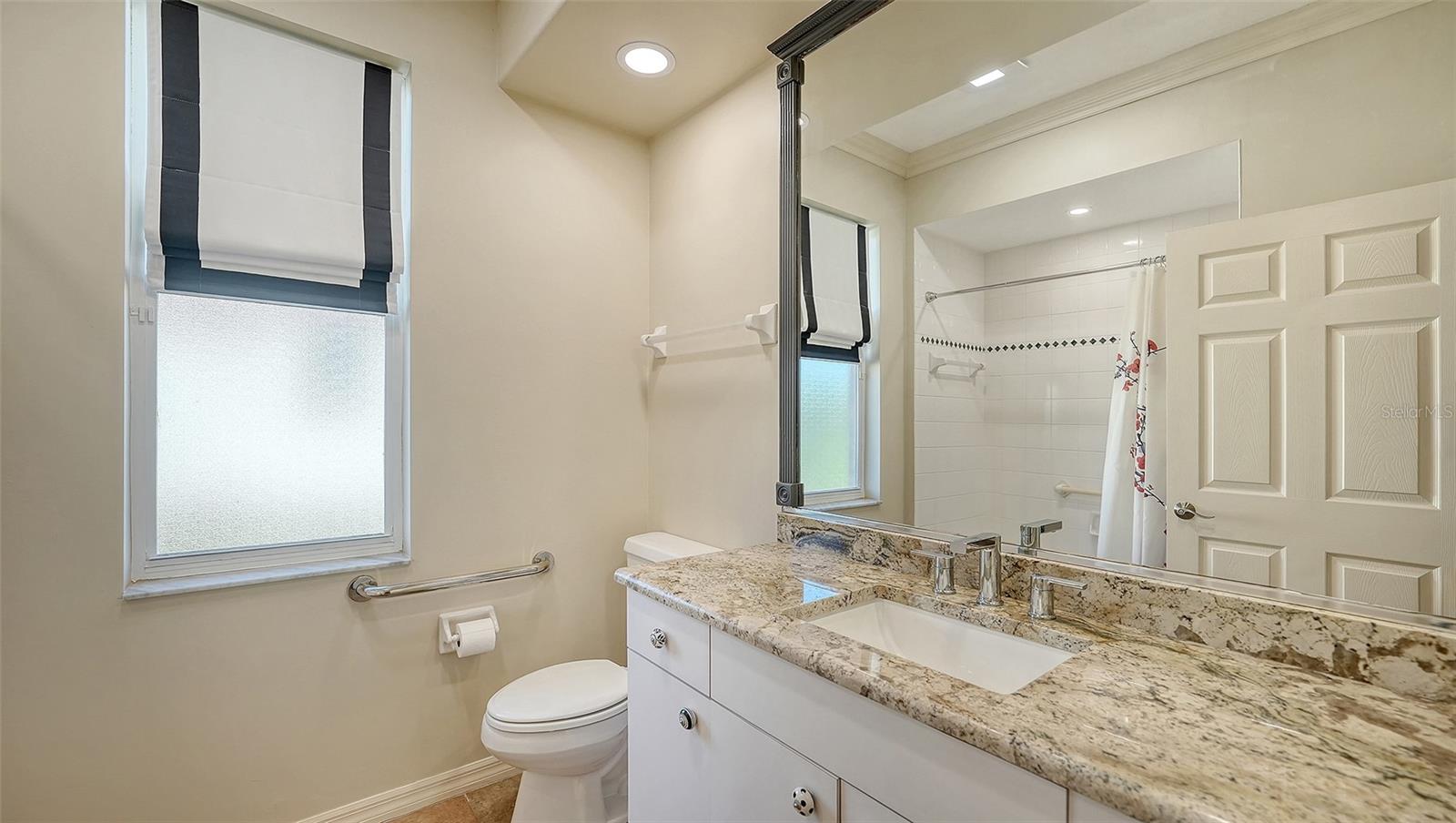 8544 PARK SHORE LN, SARASOTA, FL, 34238