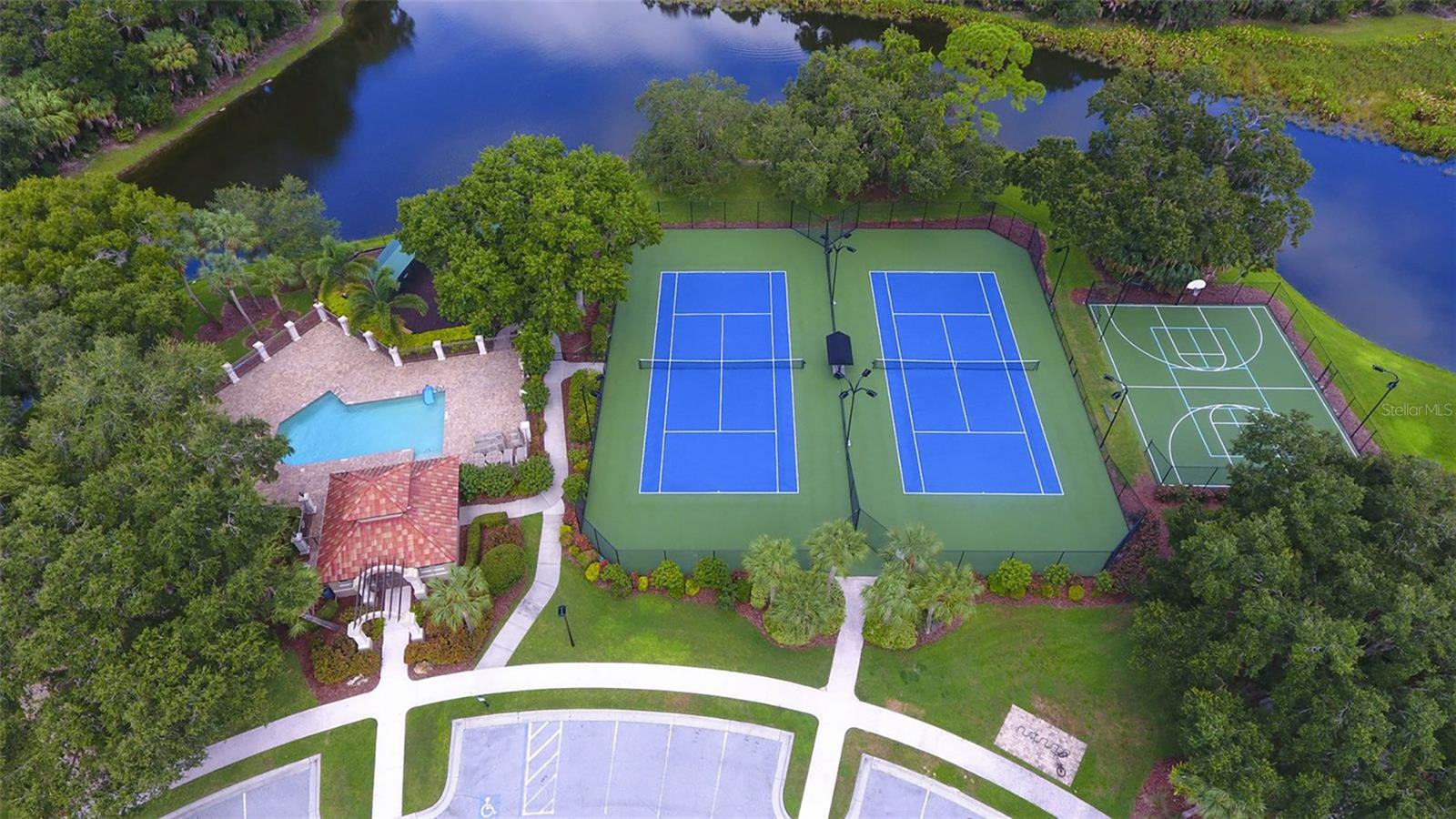 8544 PARK SHORE LN, SARASOTA, FL, 34238