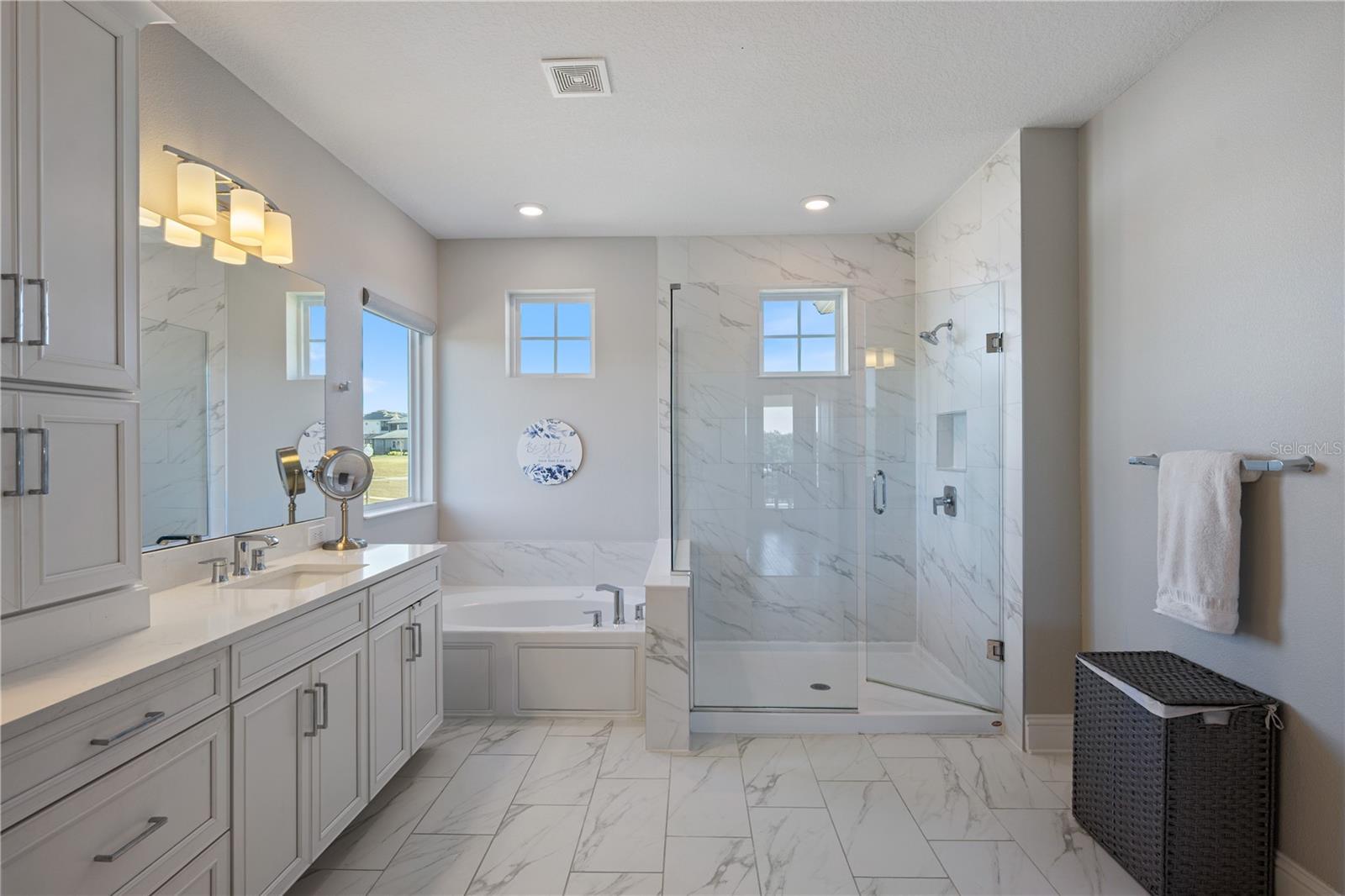 17052 SECRET HOLLOW LOOP, CLERMONT, FL, 34711