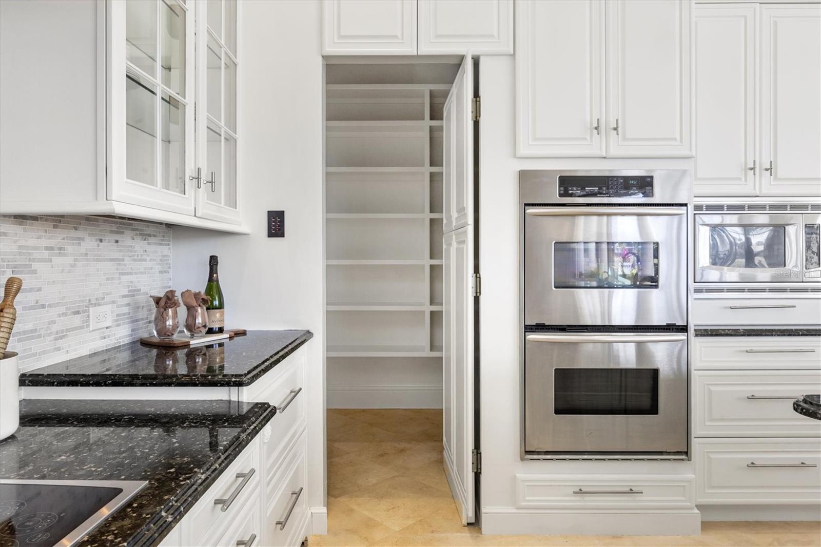 A4679496 Property Photo