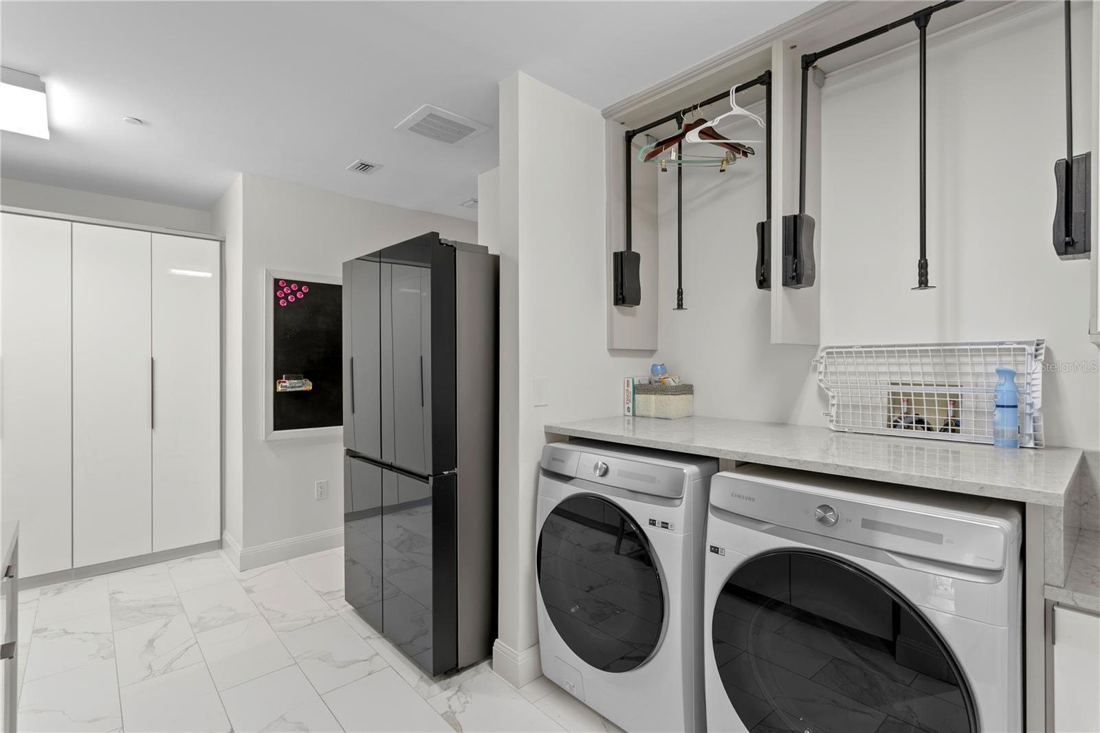 TB8467814 Property Photo