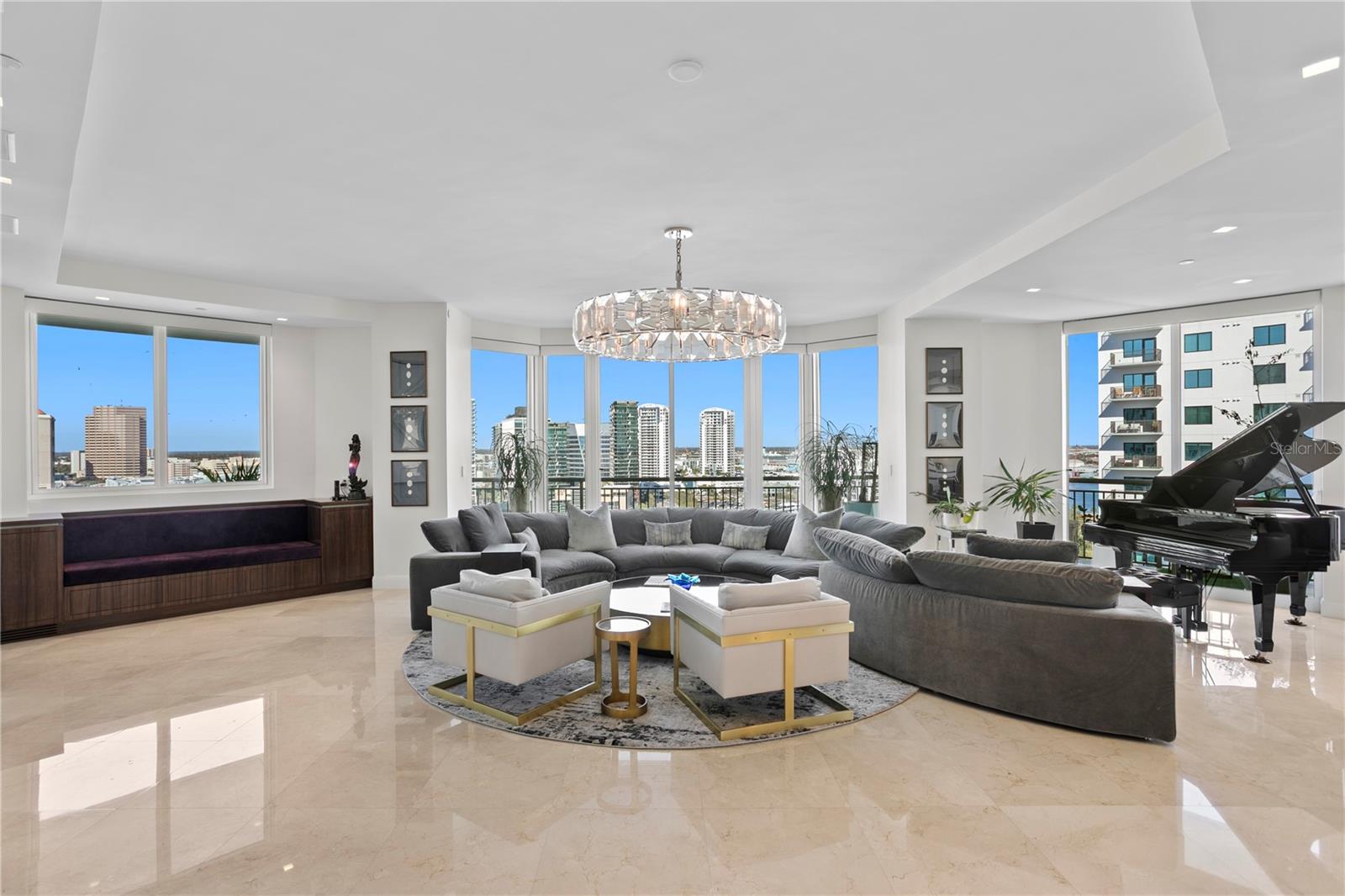 TB8467814 Property Photo