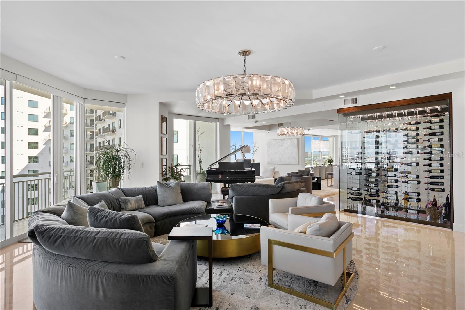 TB8467814 Property Photo