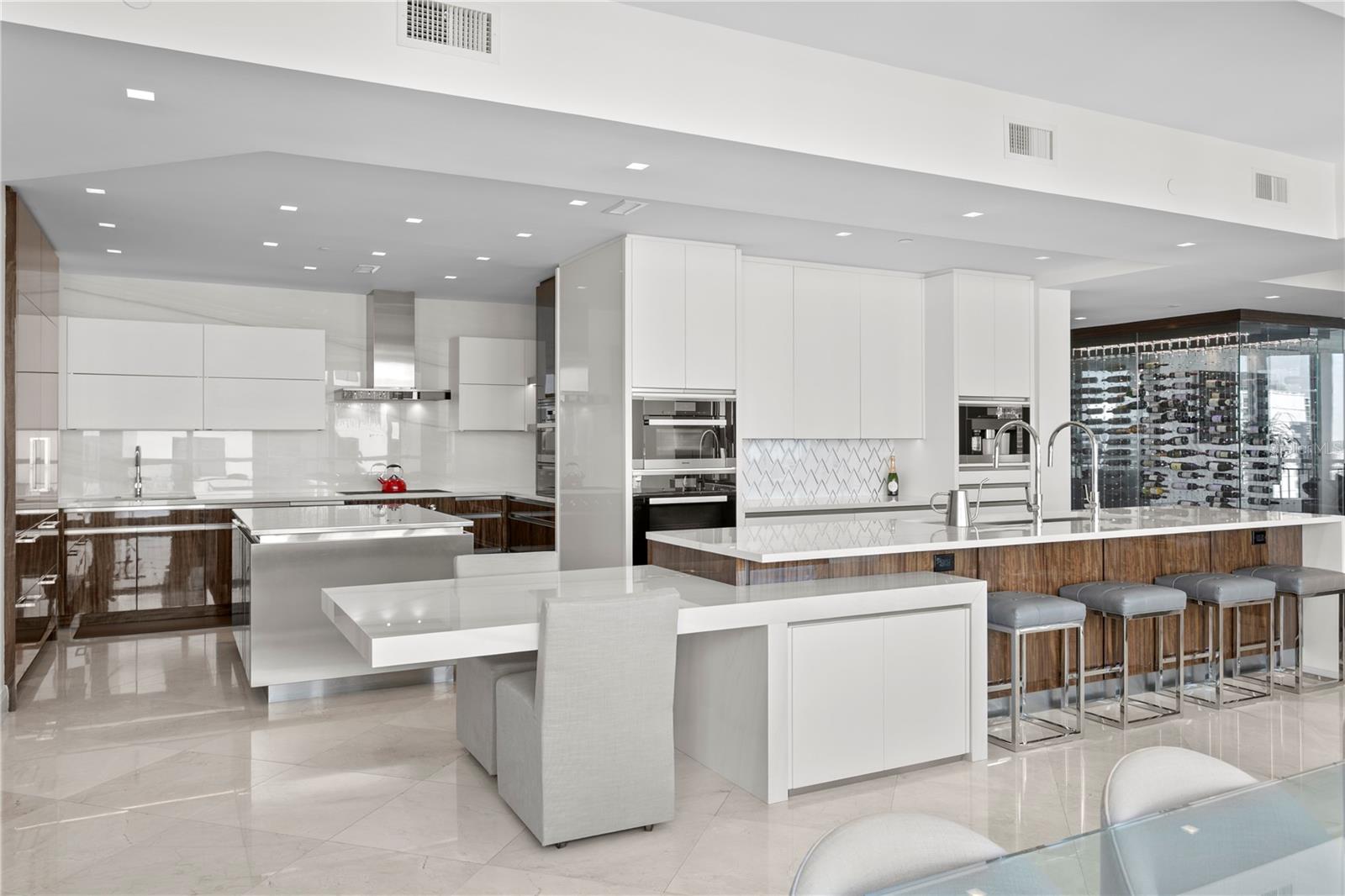 TB8467814 Property Photo