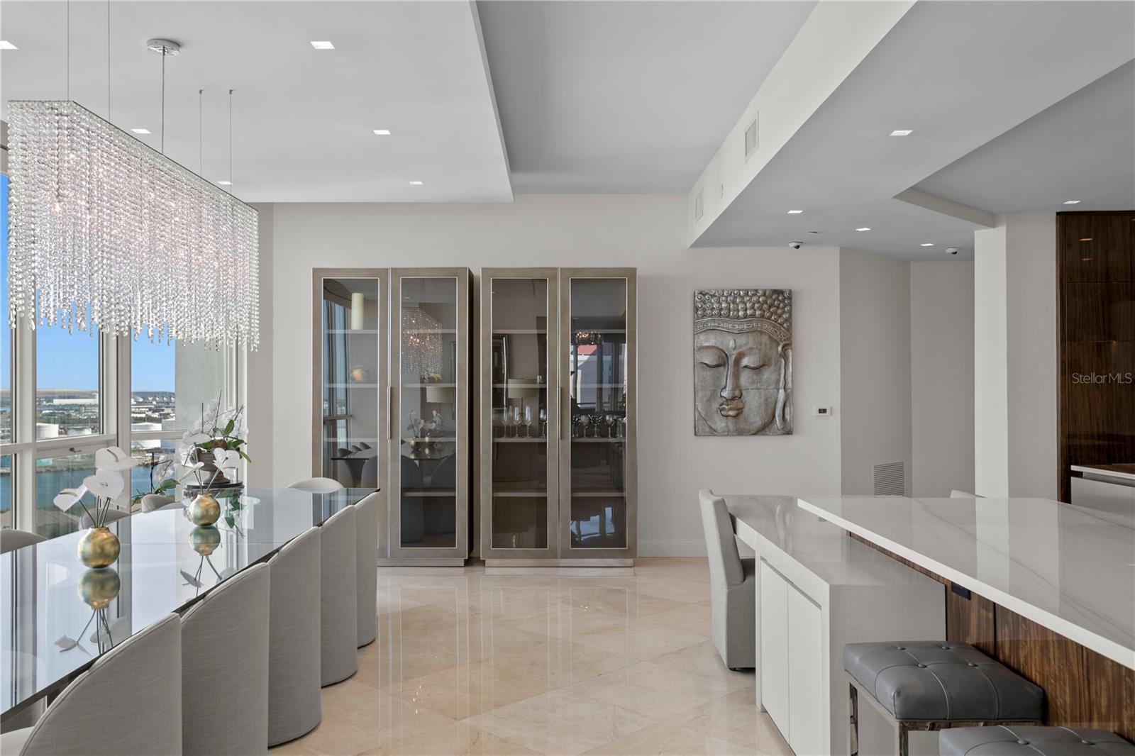 TB8467814 Property Photo