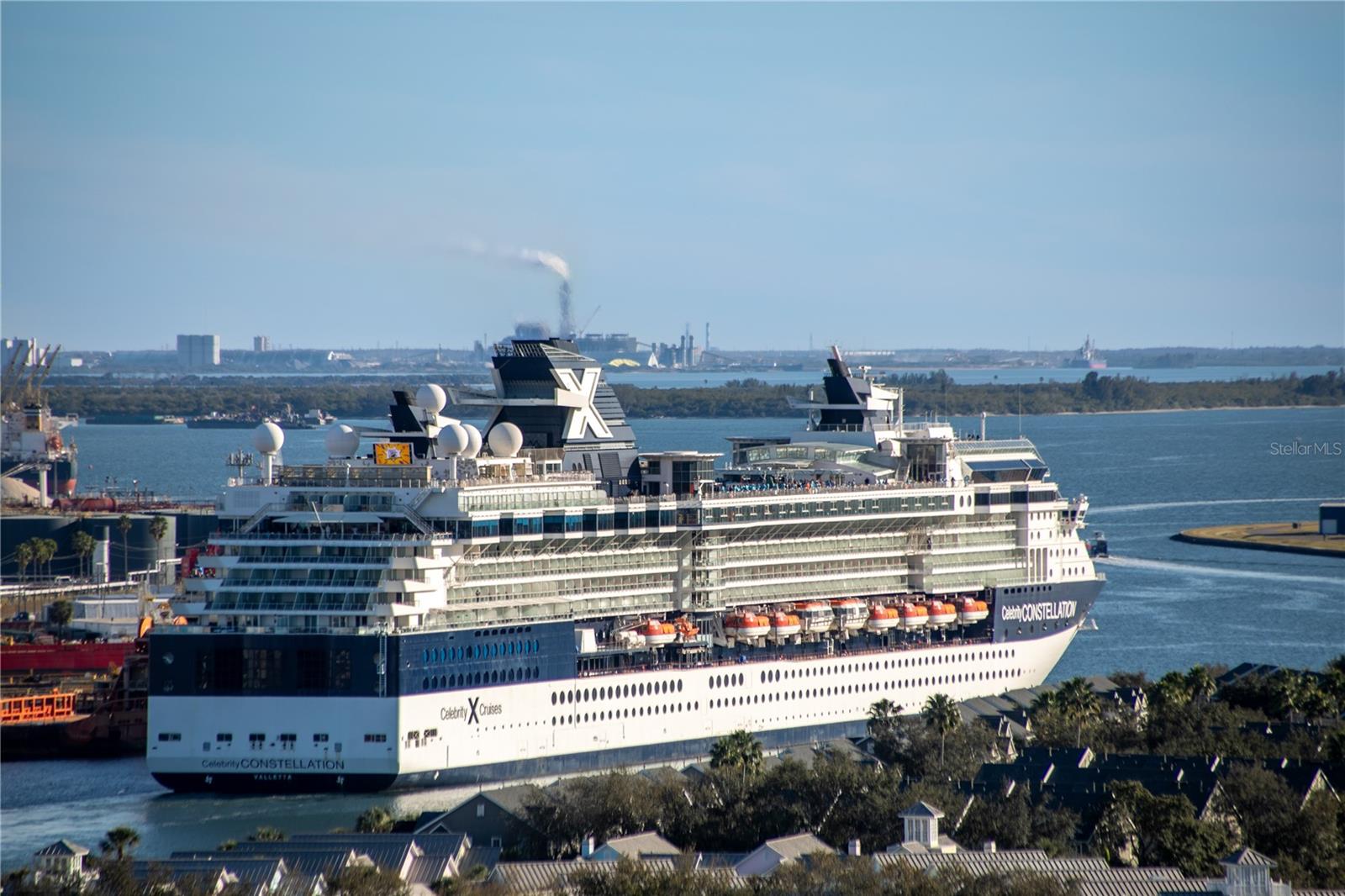 TB8467814 Property Photo