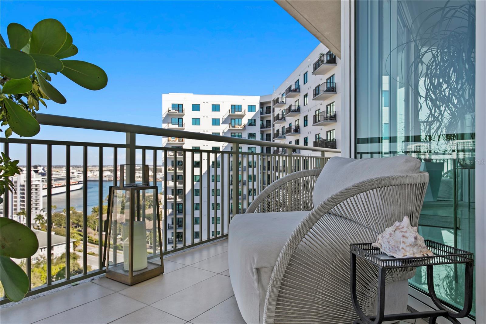 TB8467814 Property Photo