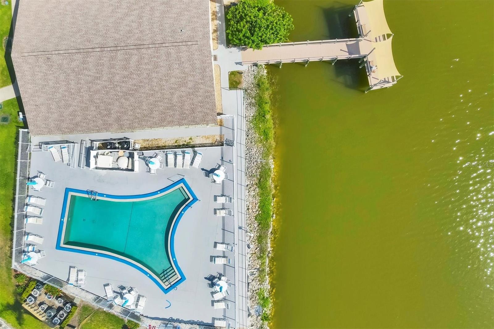 A4679503 Property Photo