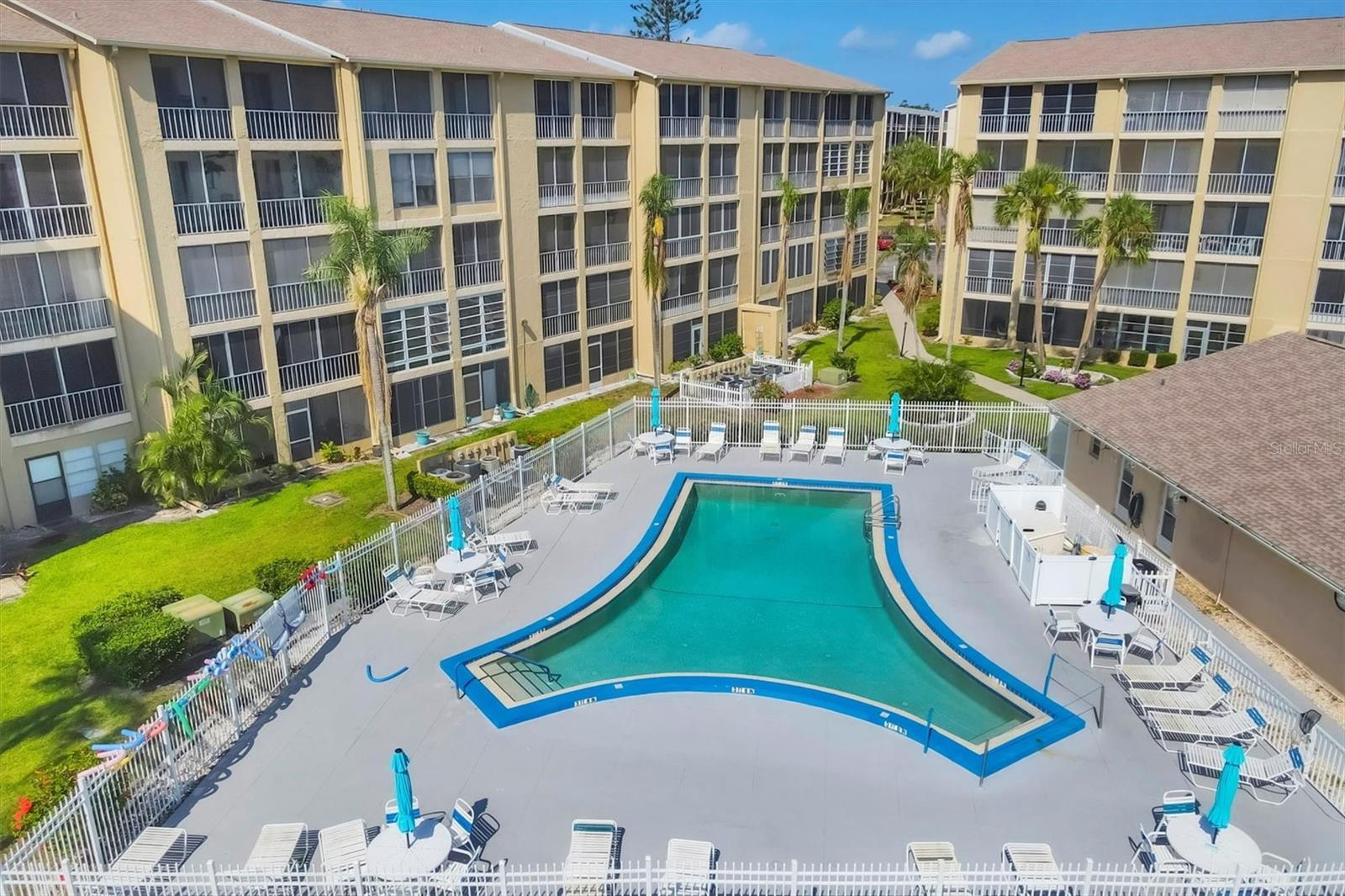 A4679503 Property Photo