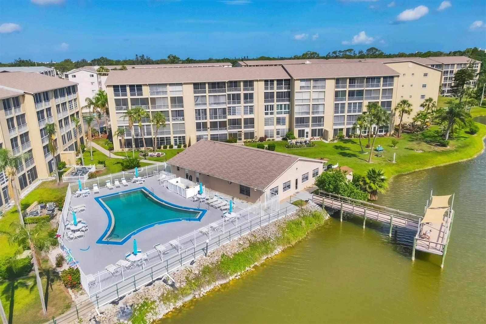 A4679503 Property Photo