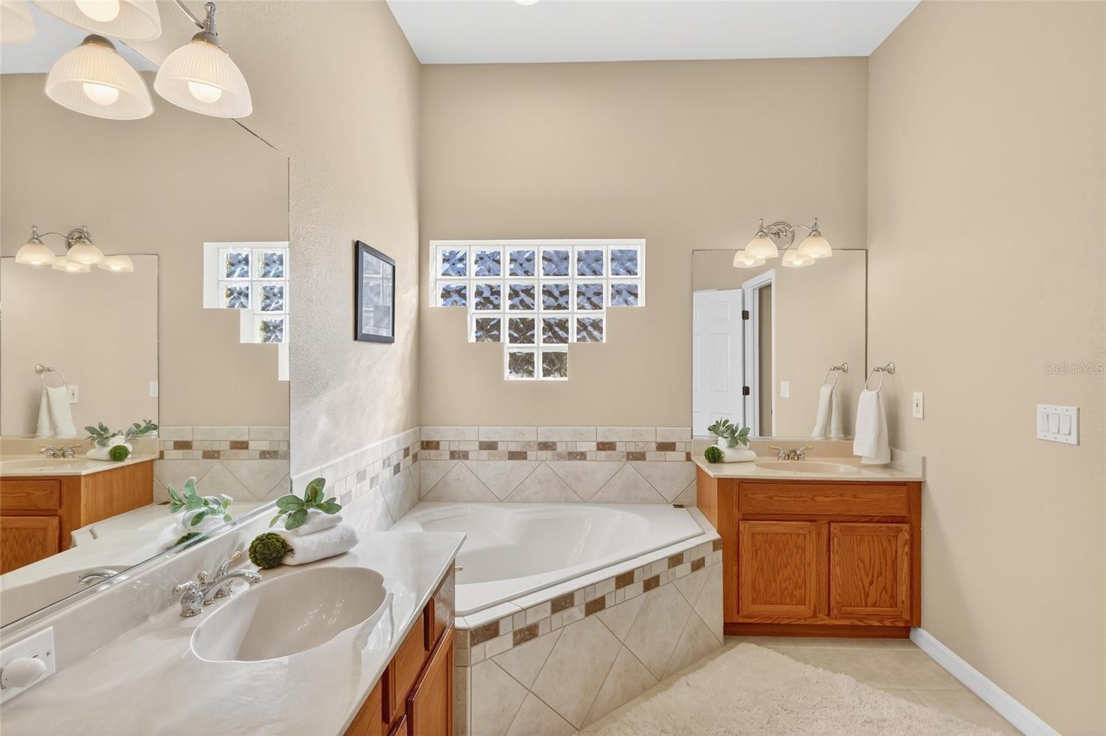 3712 5TH AVE NE, BRADENTON, FL, 34208