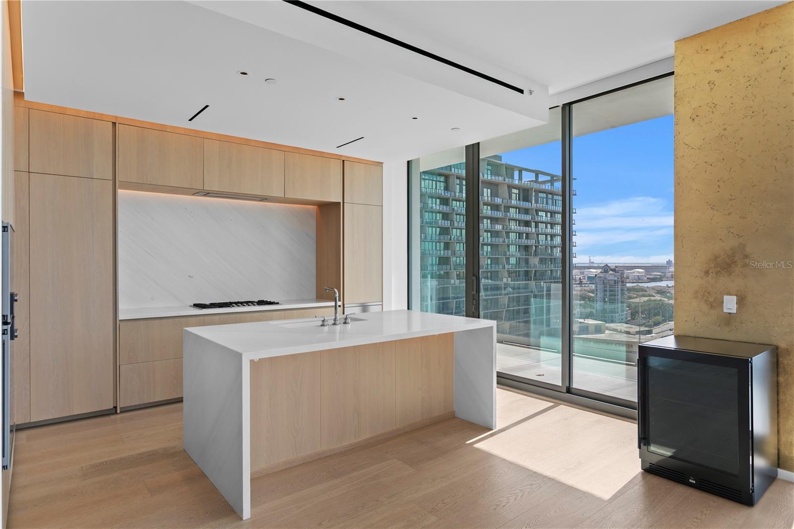 TB8467824 Property Photo