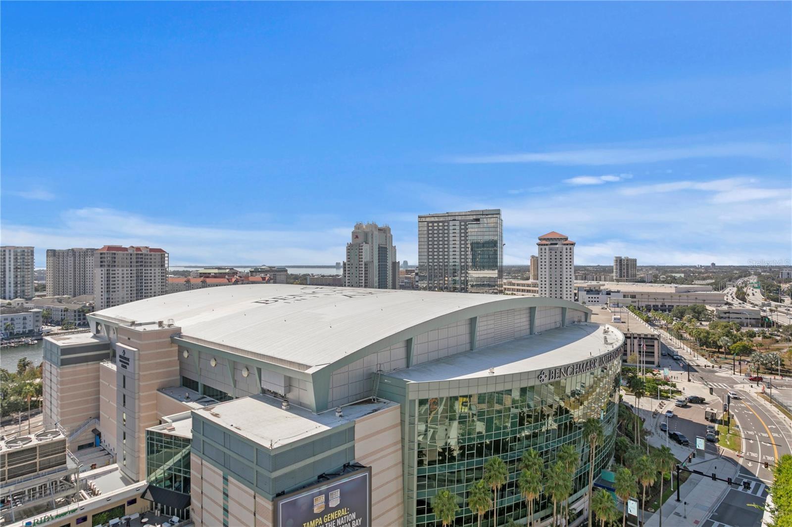 TB8467824 Property Photo