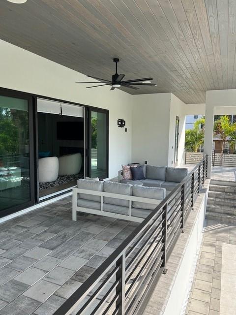 TB8467834 Property Photo