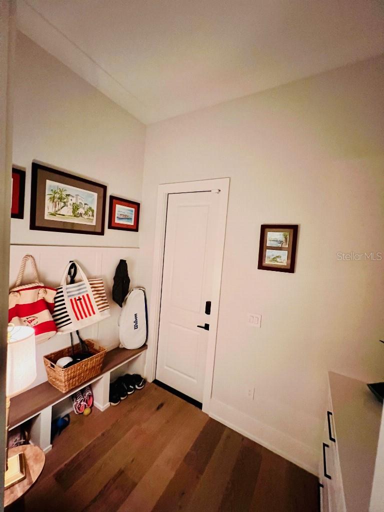 TB8467834 Property Photo