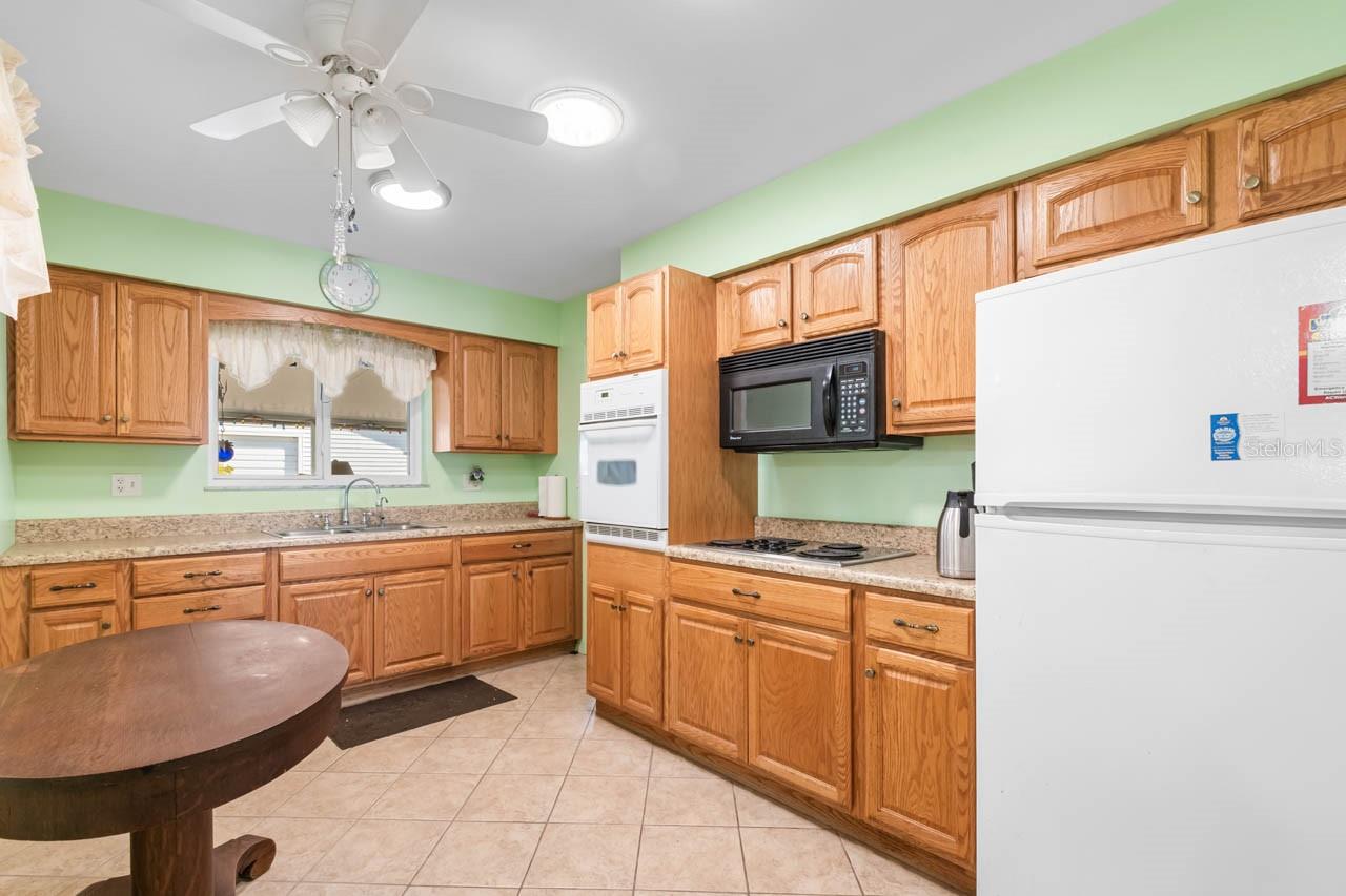 Kitchen1