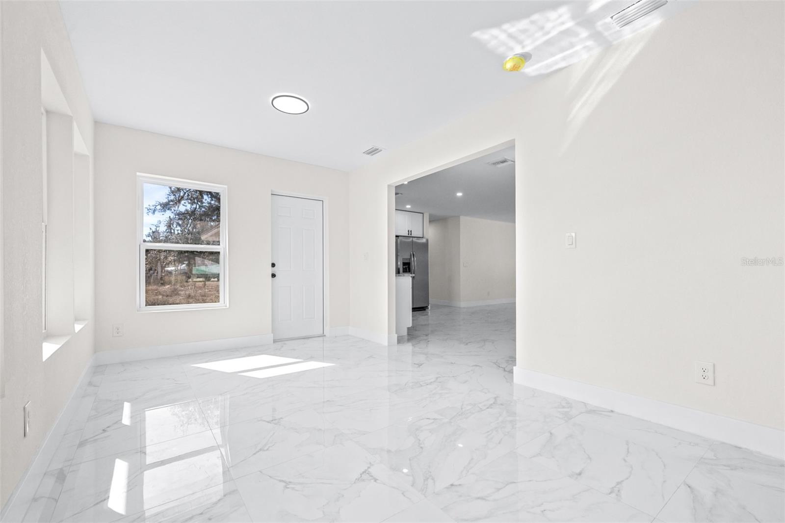 TB8467858 Property Photo