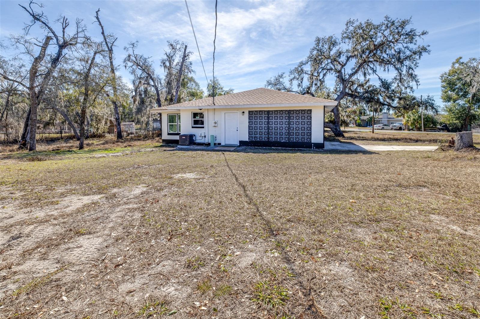 TB8467858 Property Photo