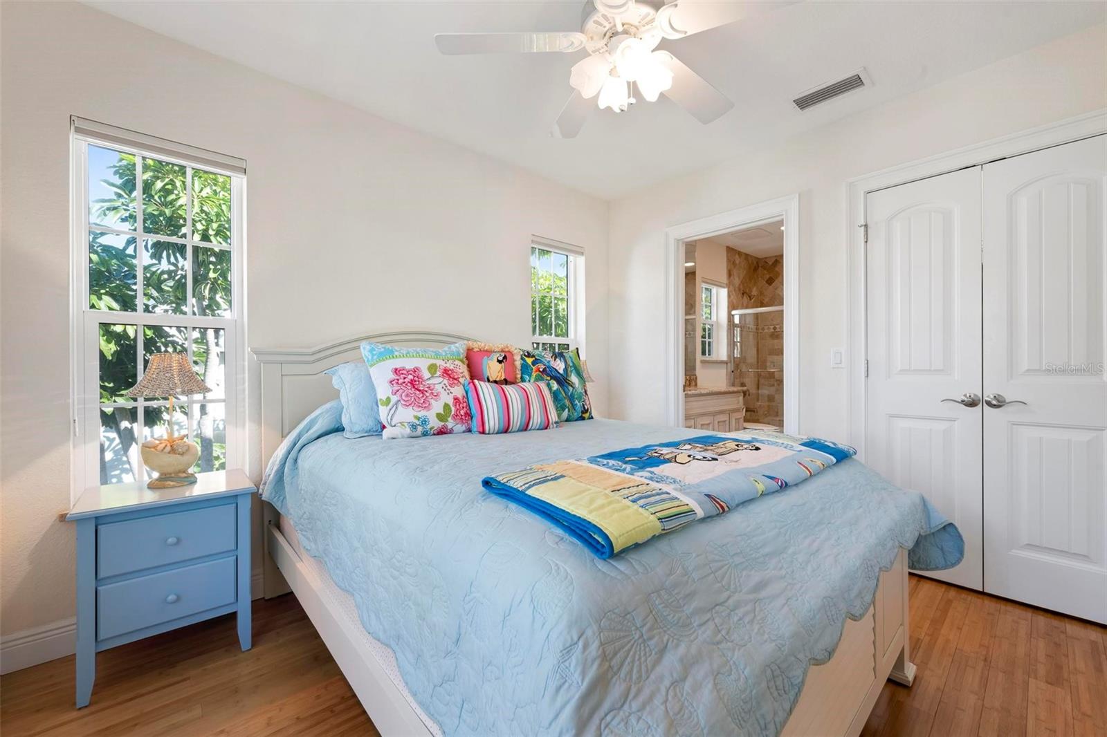 TB8467871 Property Photo