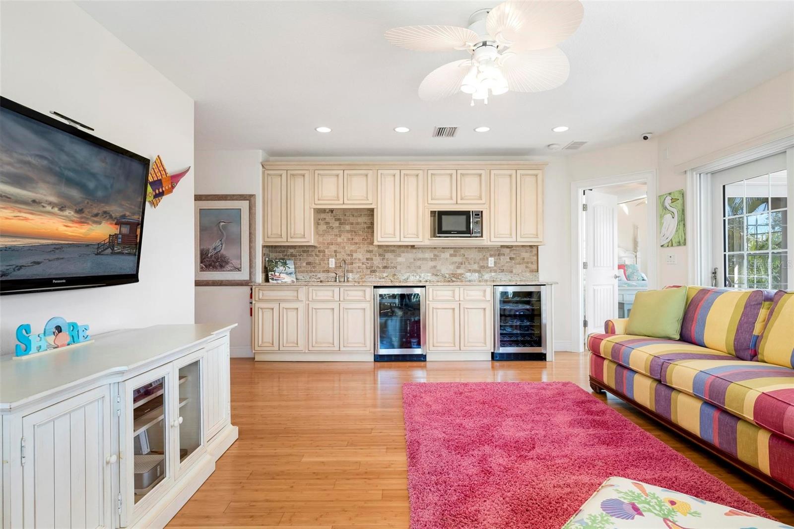 TB8467871 Property Photo