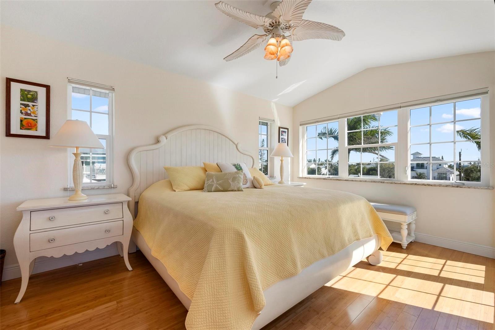 TB8467871 Property Photo