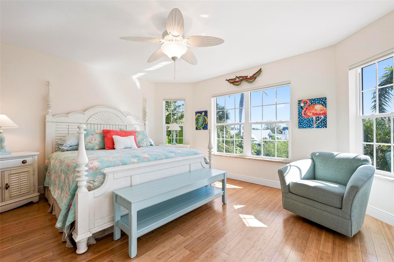 TB8467871 Property Photo