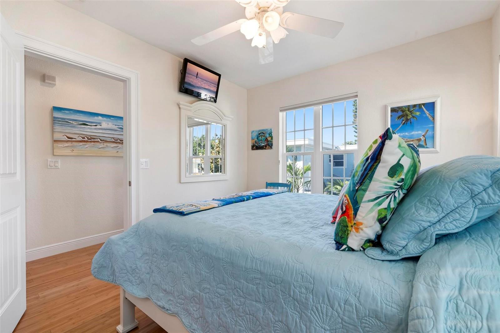 TB8467871 Property Photo