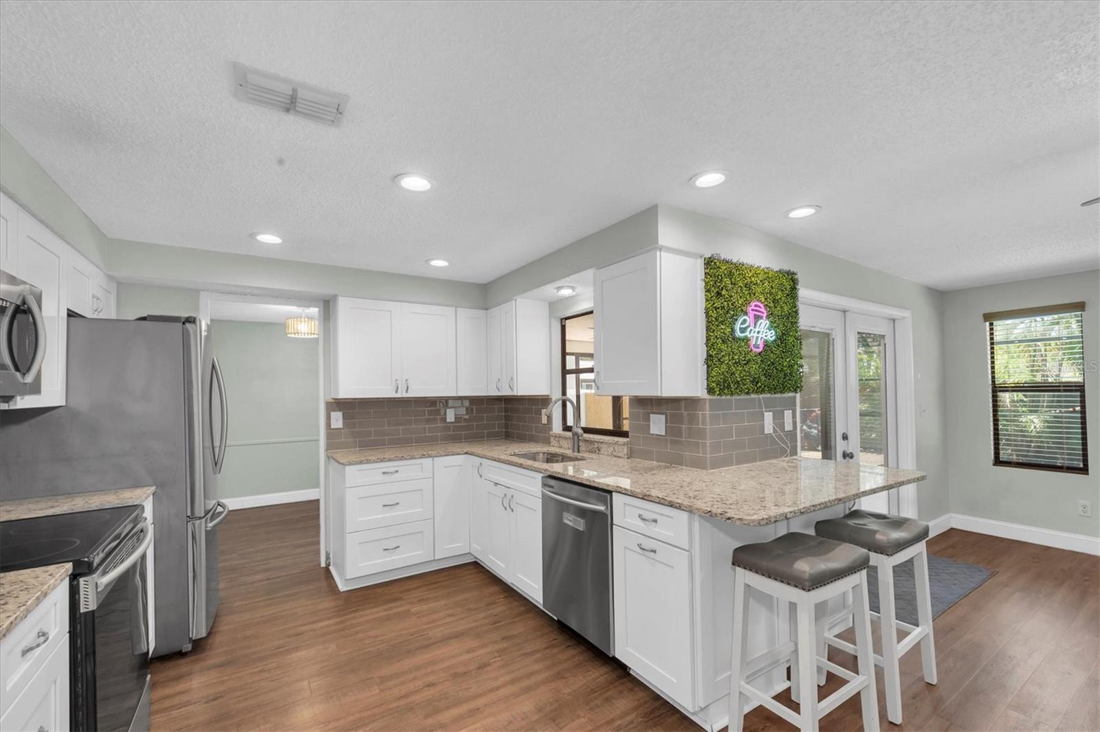 502 TIMBER BAY CIR E, OLDSMAR, FL, 34677