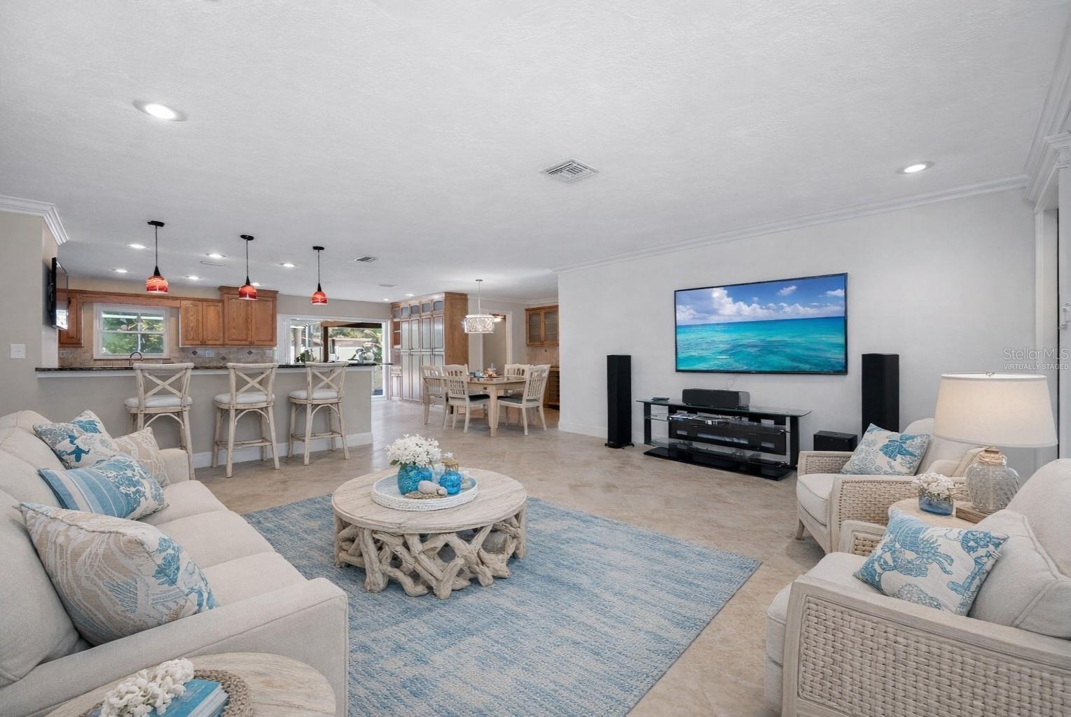 TB8467916 Property Photo