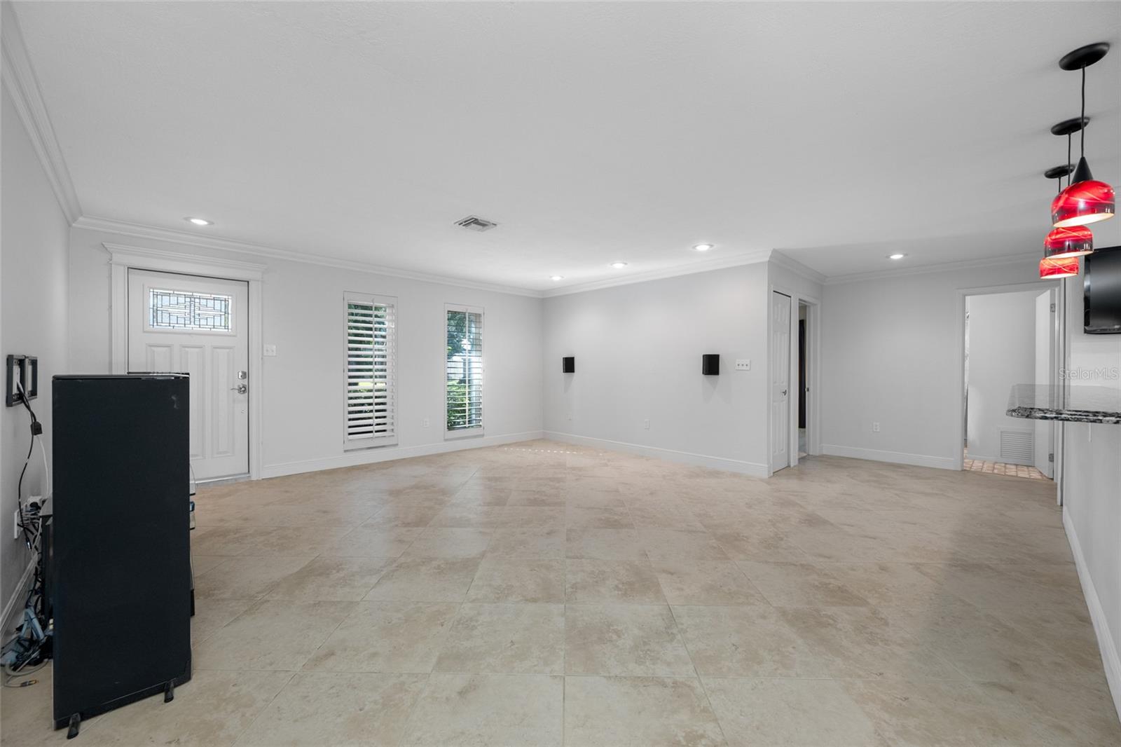 TB8467916 Property Photo