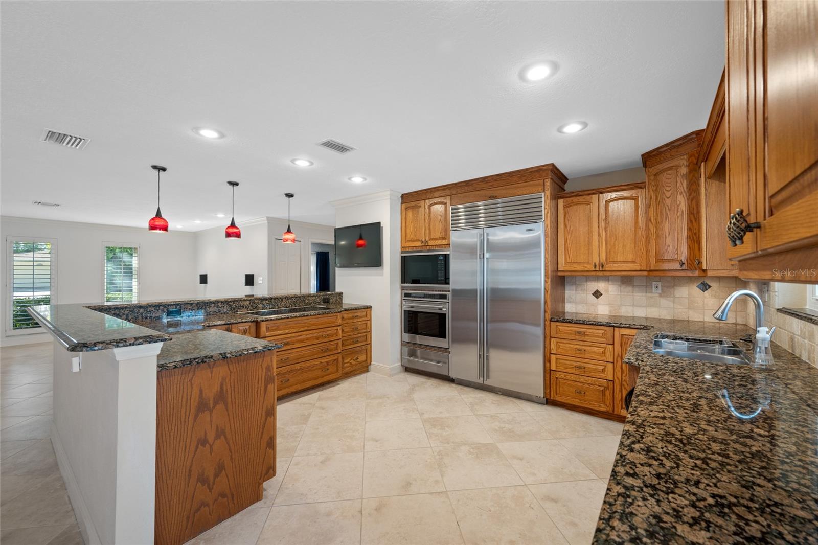 TB8467916 Property Photo